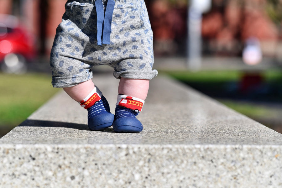 What are Pre-Walking Shoes for Babies?